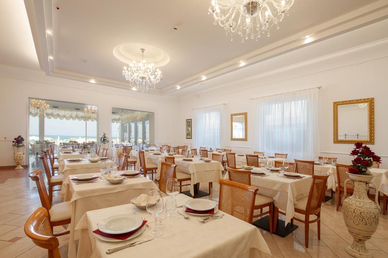 Hotel Rosa Maria Elite ベラーリア・イジェア・マリーナ エクステリア 写真